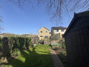 Bottom of Garden- click for photo gallery